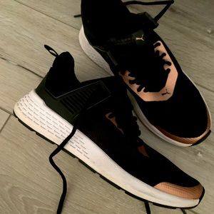 Puma gym shoes